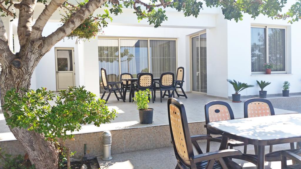 Eliofos Luxury Villa Polis Bagian luar foto