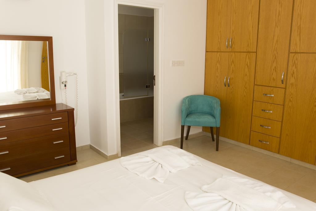 Eliofos Luxury Villa Polis Bagian luar foto
